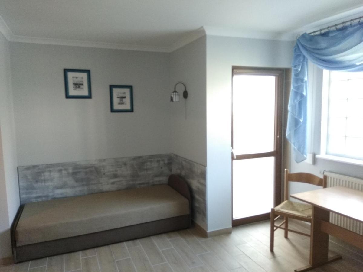 Appartamento Pod Jaskolka Ustka Esterno foto