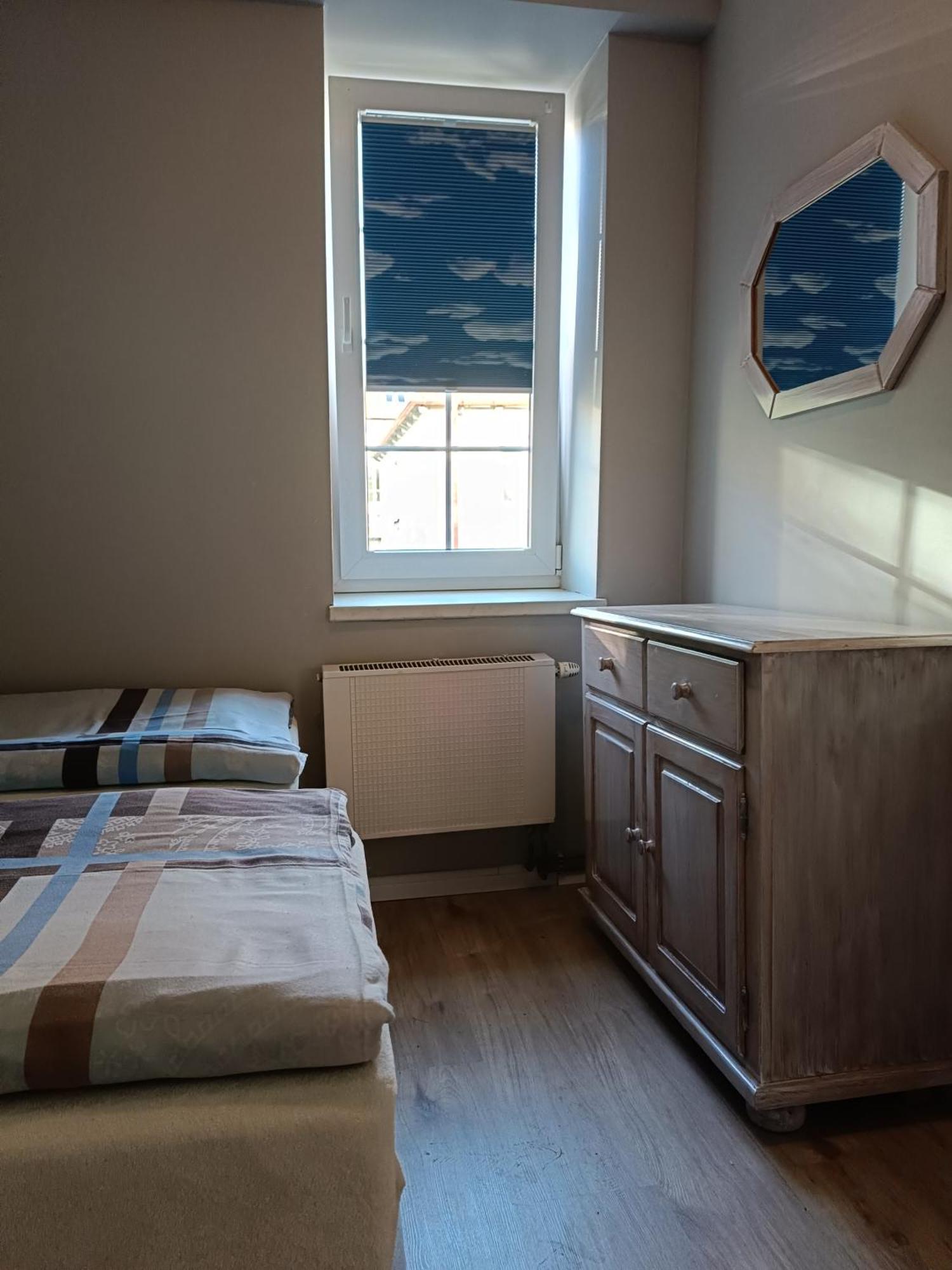 Appartamento Pod Jaskolka Ustka Esterno foto
